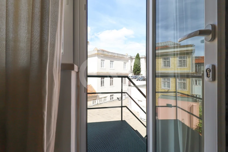 Apartamento T2 para Venda em Santo António Foto 24