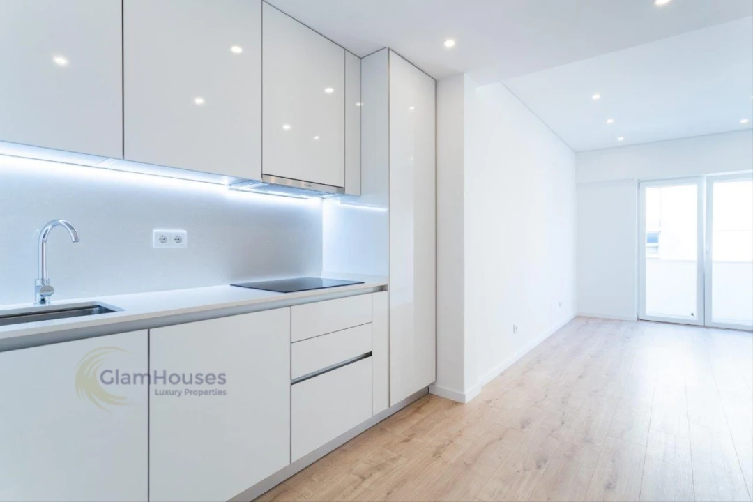Apartamento T1 para Arrendamento em Areeiro Foto 2