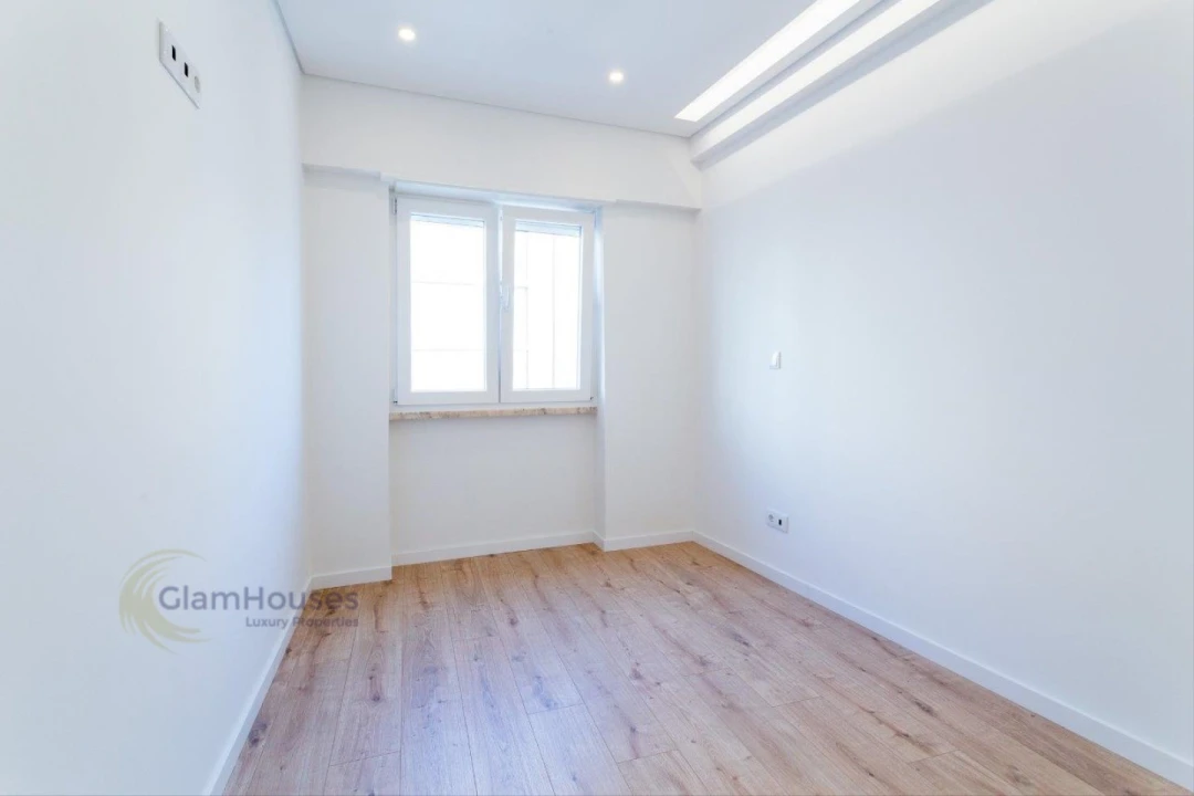 Apartamento T1 para Arrendamento em Areeiro Foto 8