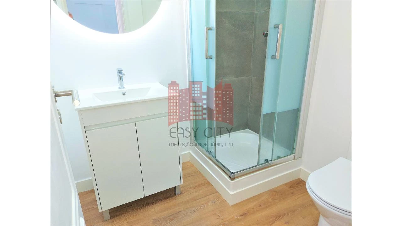 Apartamento T3 para Venda em São Domingos de Benfica Foto 10