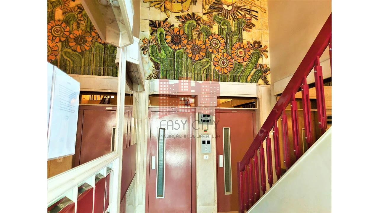 Apartamento T3 para Venda em São Domingos de Benfica Foto 22