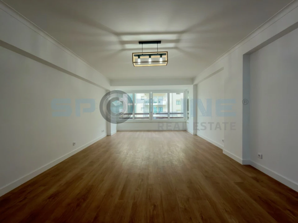 Apartamento T3 para Venda em São Domingos de Benfica Foto 12