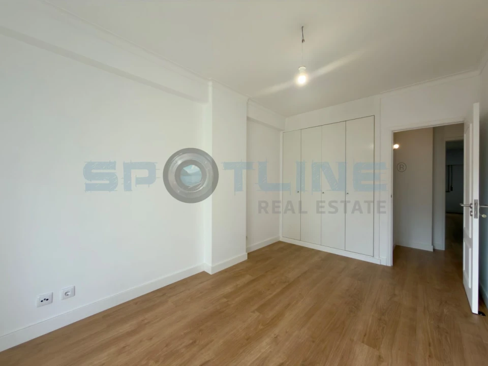 Apartamento T3 para Venda em São Domingos de Benfica Foto 35