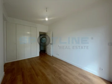 Apartamento T3 para Venda em São Domingos de Benfica