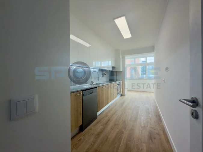 Apartamento T3 para Venda em São Domingos de Benfica Foto 20