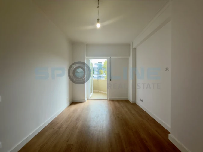 Apartamento T3 para Venda em São Domingos de Benfica Foto 32