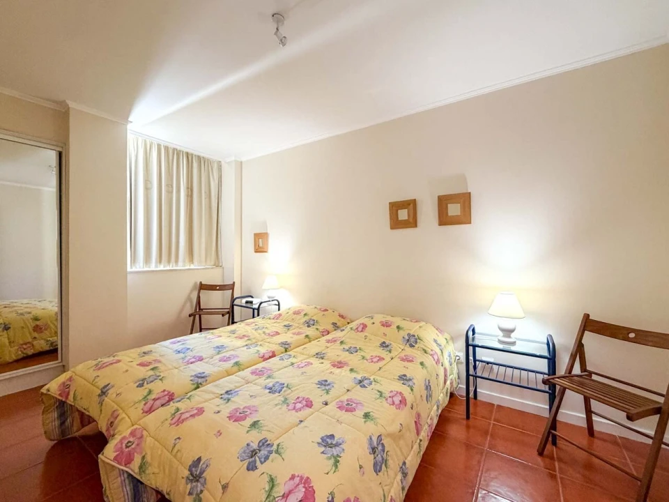 Apartamento T1 para Venda em Portimão Foto 10