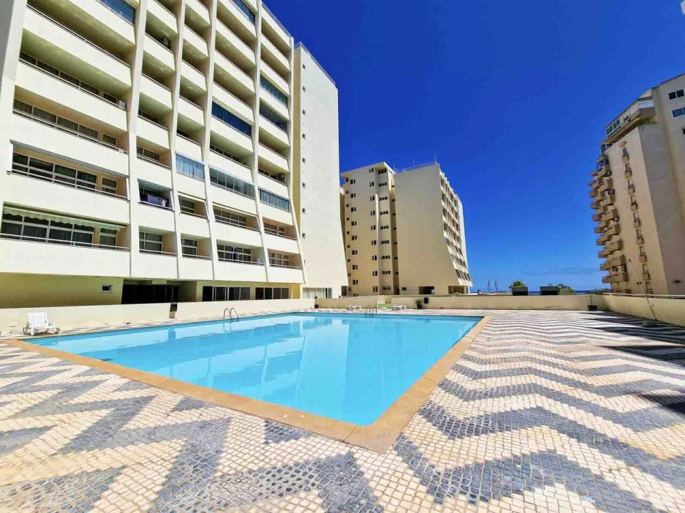 Apartamento T1 para Venda em Portimão Foto 21