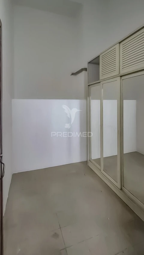 Apartamento T3 para Venda em Benfica