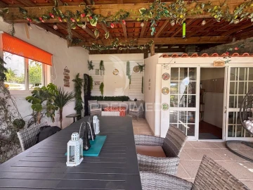 Moradia T5 para Venda em A dos Negros