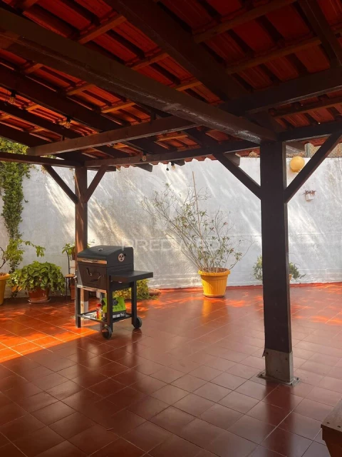 Apartamento T0 para Venda em Almada, Cova da Piedade, Pragal e Cacilhas