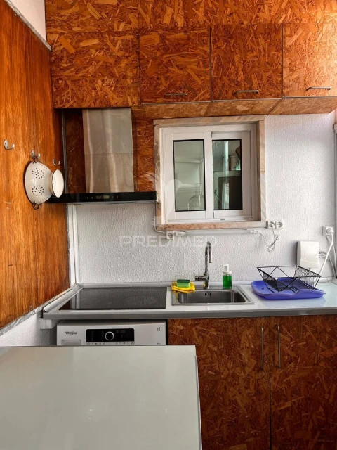 Apartamento T0 para Venda em Almada, Cova da Piedade, Pragal e Cacilhas