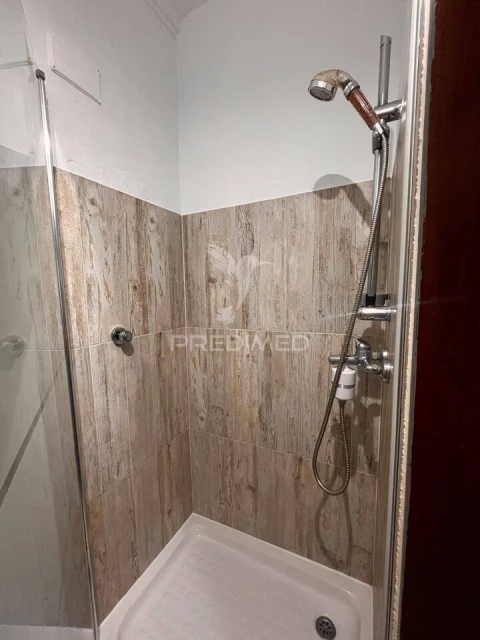Apartamento T0 para Venda em Almada, Cova da Piedade, Pragal e Cacilhas