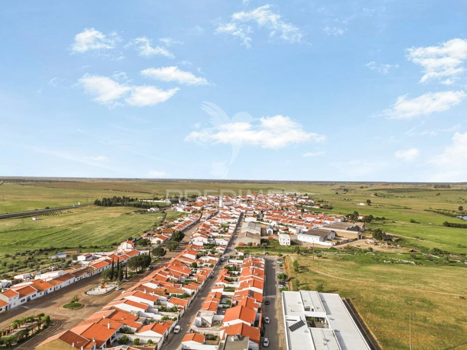 Moradia T3 para Venda em Entradas Foto 35