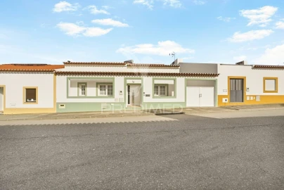 Moradia T3 para Venda em Entradas