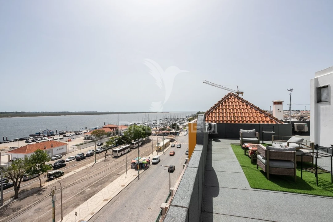Apartamento T2 para Venda em Vila Real de Santo Antonio Foto 1