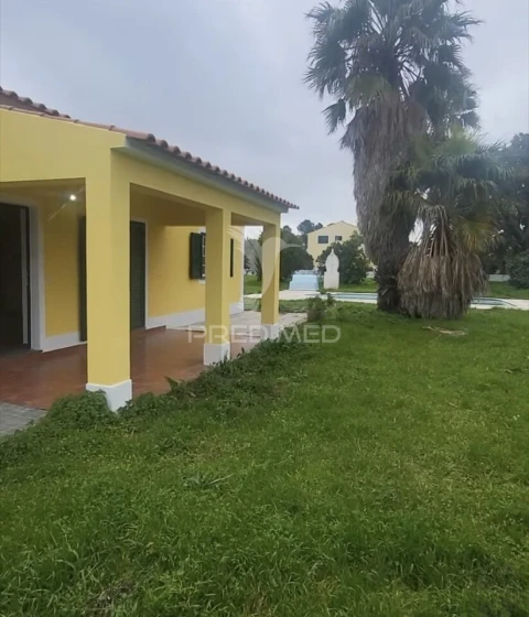 Moradia T3 para Venda em Glória do Ribatejo e Granho