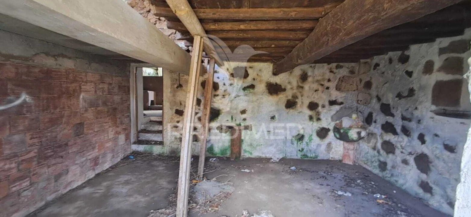 Moradia T6 para Venda em São Bartolomeu de Regatos Foto 12