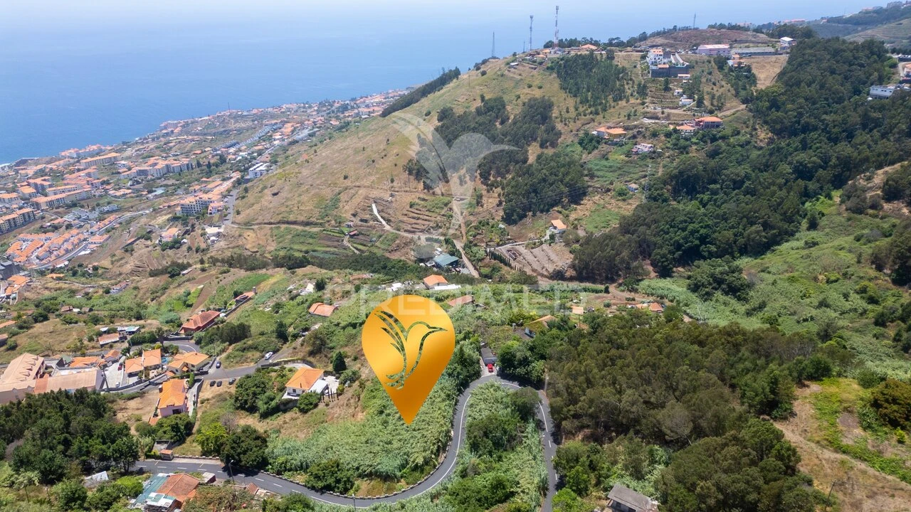 Terreno para Venda em Caniço Foto 4