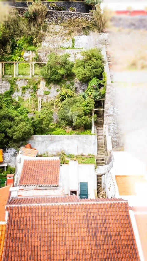 Moradia T5 para Venda em Angra (São Pedro)