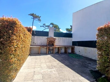 Moradia T3 para Venda em Santo Isidoro