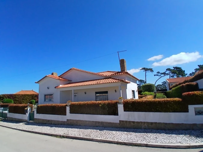 Moradia T3 para Venda em Santo Isidoro Foto 29
