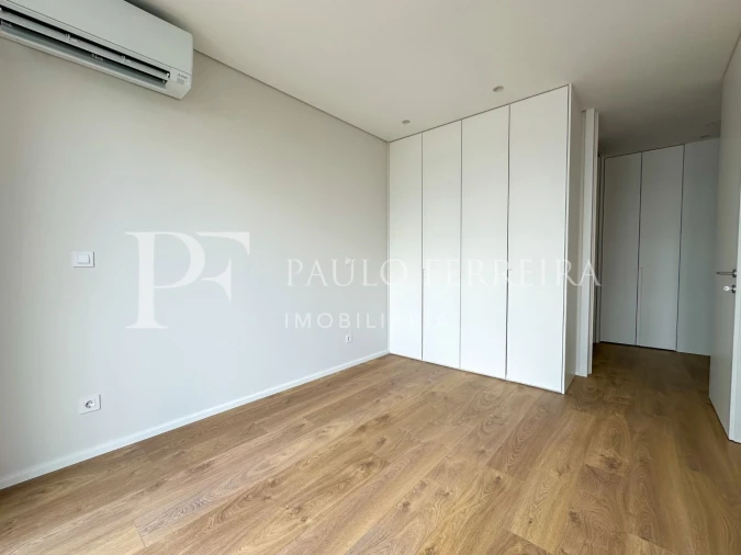 Apartamento T1 para Arrendamento em Antas e Abade de Vermoim Foto 8