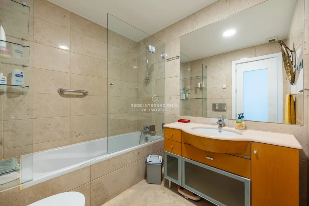Apartamento T7 para Venda em Faro (Sé e São Pedro) Foto 31