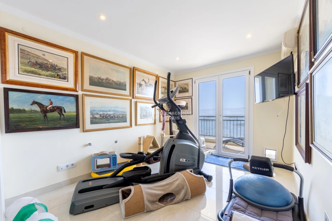 Apartamento T7 para Venda em Faro (Sé e São Pedro) Foto 18