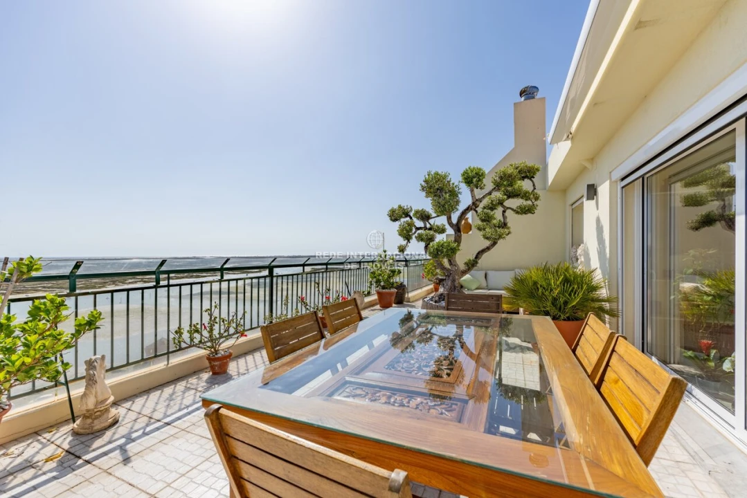 Apartamento T7 para Venda em Faro (Sé e São Pedro) Foto 8