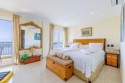 Apartamento T7 para Venda em Faro (Sé e São Pedro)