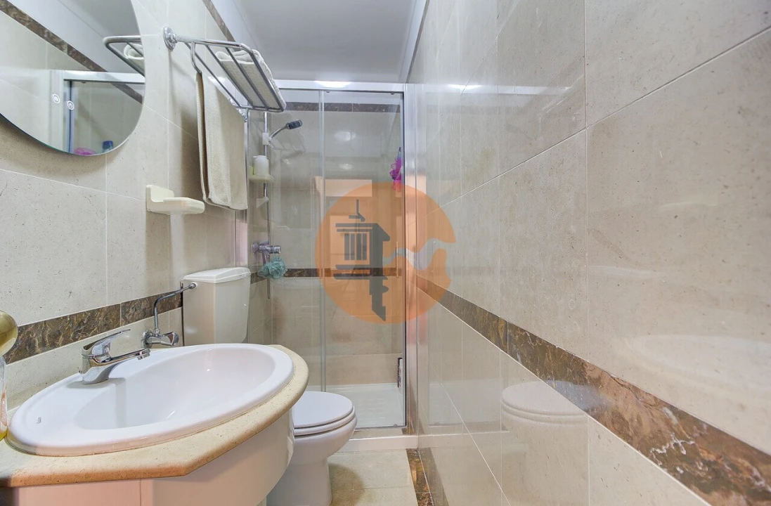 Apartamento T2 para Venda em Vila Real de Santo Antonio Foto 26