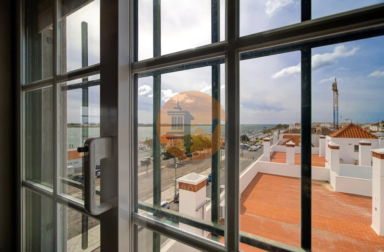 Apartamento T2 para Venda em Vila Real de Santo Antonio Foto 3