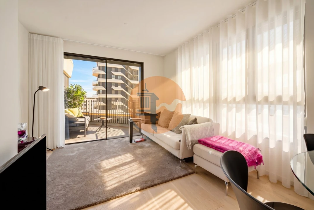Apartamento T1 para Venda em Parque das Nações Foto 5