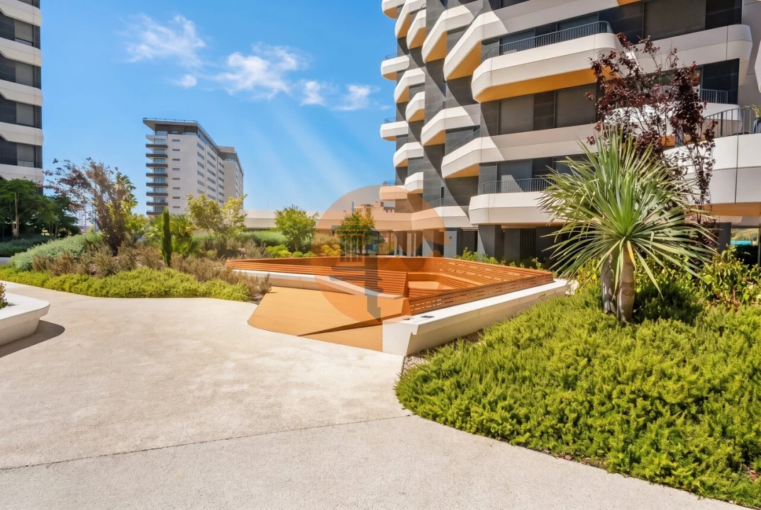 Apartamento T1 para Venda em Parque das Nações Foto 22