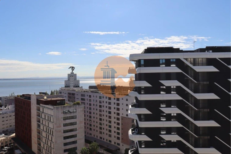 Apartamento T1 para Venda em Parque das Nações Foto 14