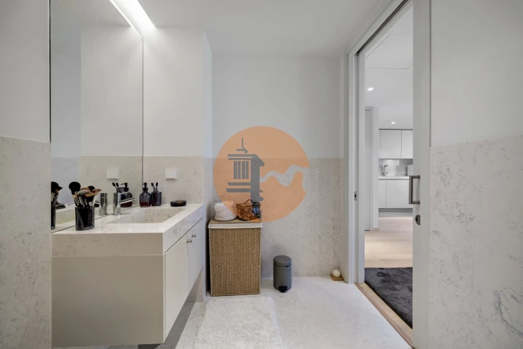 Apartamento T1 para Venda em Parque das Nações Foto 11