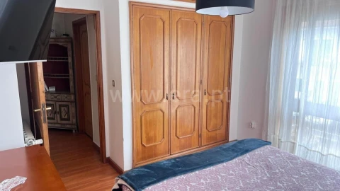 Moradia T4 para Venda em Oliveira do Douro