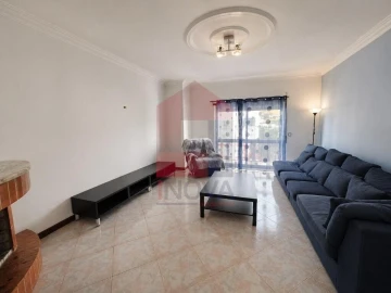 Apartamento T3 para Venda em Loureira