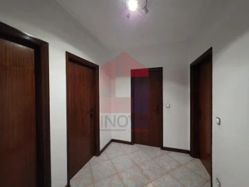 Apartamento T3 para Venda em Loureira
