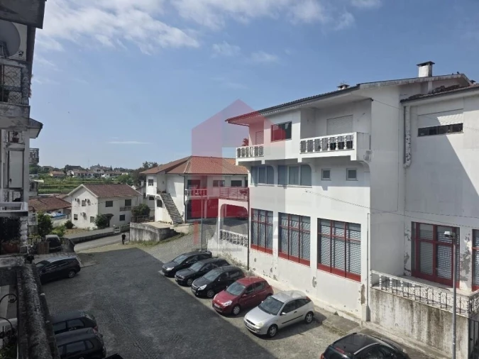 Apartamento T3 para Venda em Loureira Foto 11