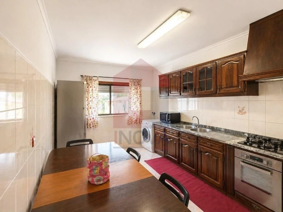 Apartamento T3 para Venda em Loureira Foto 3