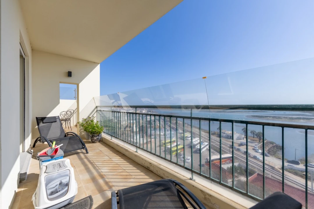 Apartamento T7 para Venda em Faro (Sé e São Pedro) Foto 31