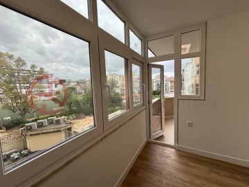 Apartamento T3 para Venda em São Domingos de Benfica
