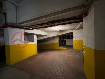 Apartamento T3 para Venda em São Domingos de Benfica