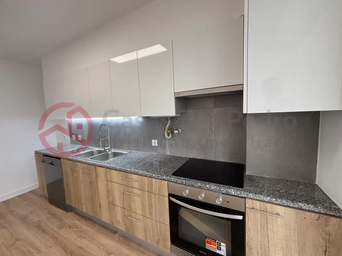 Apartamento T3 para Venda em São Domingos de Benfica Foto 7