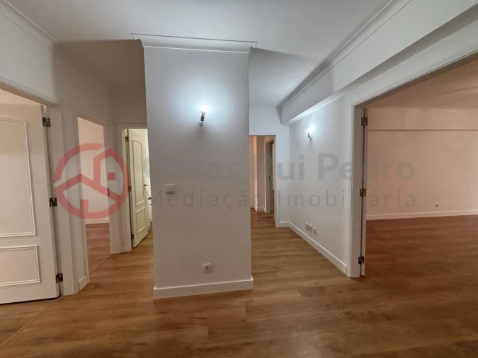 Apartamento T3 para Venda em São Domingos de Benfica Foto 10