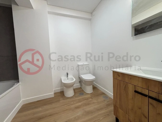Apartamento T3 para Venda em São Domingos de Benfica Foto 12