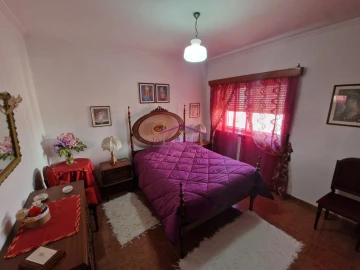 Moradia T3 para Venda em Fornos