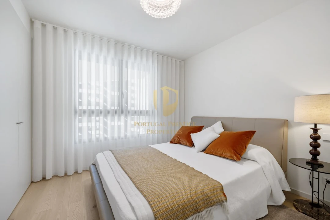 Apartamento T1 para Venda em Parque das Nações Foto 6